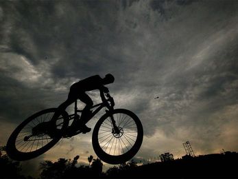 7 cheap places to rent a bicycle in or near Golden