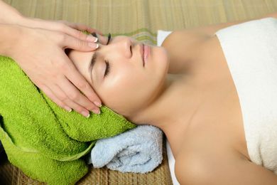 Massage Therapy Linens: Should You Rent or Own?