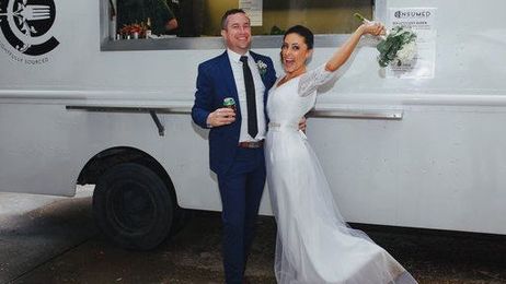Just say 'I do' to food trucks
