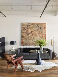 19 Incredible Interiors with Iconic Furniture