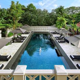 Hotel Spa Pools to Tempt Different Types of Spa Goers