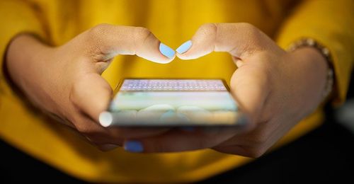Texting Turned into a Source of Revenue for These Health Clubs
