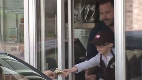 5-year-old works Dunkin' Donuts drive-thru