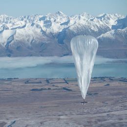 Floating balloons a radical plan to expand global internet services