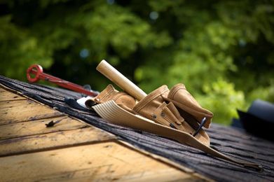Mobile Home Supplies: 7 Things to Help You Get Ready for Spring