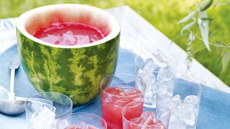 10 Next-Level BBQ Ideas: Drinks, Decorations, Dessert, and More