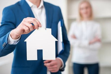 4 Things You Should Never, Ever Say If You Hope to Sell Your Home