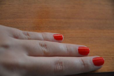 Nail Biting vs. Your Teeth