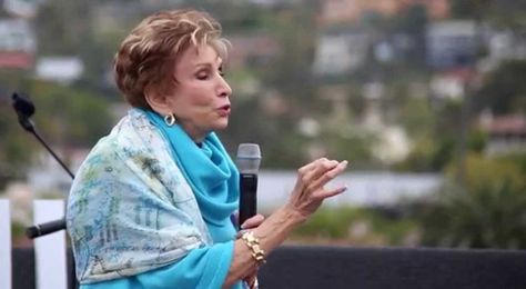How This Holocaust Survivor Used Her Trauma to Help Veterans