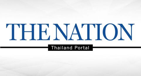 Python raised by monk for 30 years draw merit making for temple