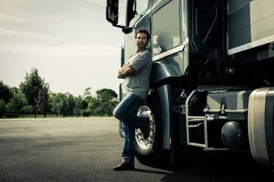 A Guide to Kicking Off Your Trucking Career