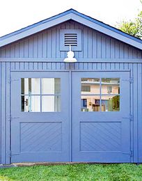25 Gorgeous Garage Doors