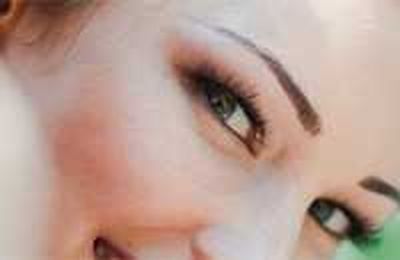 10 Tips & Tricks for Better Portrait Photography