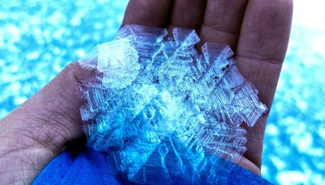 2D crystals may enable future super-thin electronics