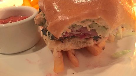 How to Keep Your Burger From Getting Soggy 