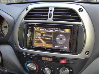How to Prevent Your Car Stereo From Being Stolen