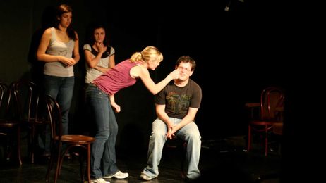 Use This Improv Comedy Rule to Avoid Arguments