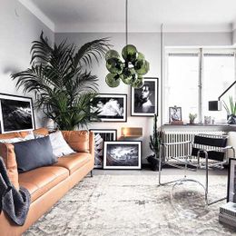 Inspiration For Mastering The Artwork-On-Floor Look