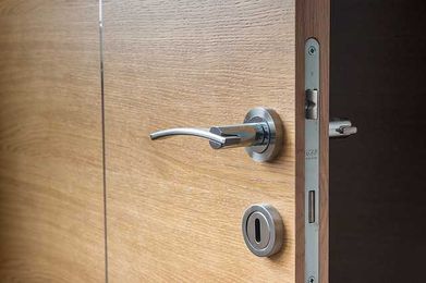 5 Things to Check When Inspecting Your Locks and Door Frames