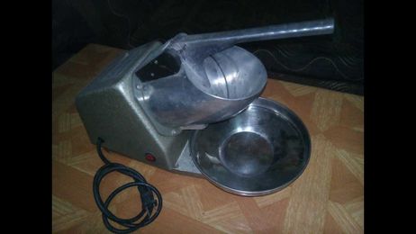 Humming Motor But Won't Spin in Ice Smasher Device