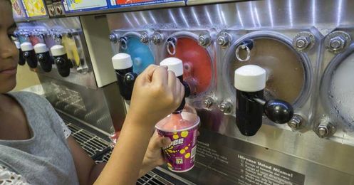 A Big Gulp of Kale Juice? 7-Eleven Struggles to Catch Fresh-Food Wave 