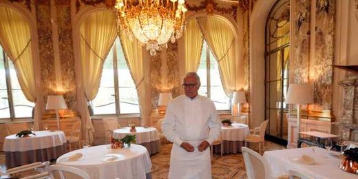 Here's what it actually means when a restaurant gets a Michelin star