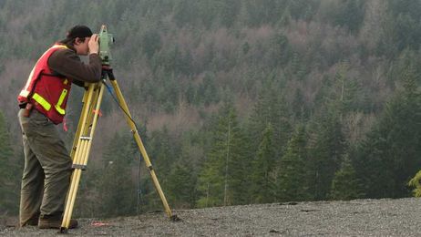 Understand How Land Surveying Devices Work from Civil Engineers