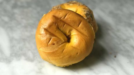 What Is An Egg Bagel?