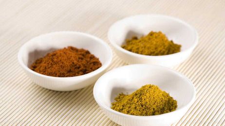 A bowl of curry a day can keep your heart healthy