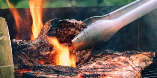 11 mistakes you're making when grilling steaks