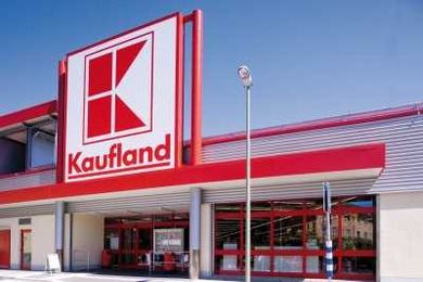 Kaufland transforms with self-checkout
