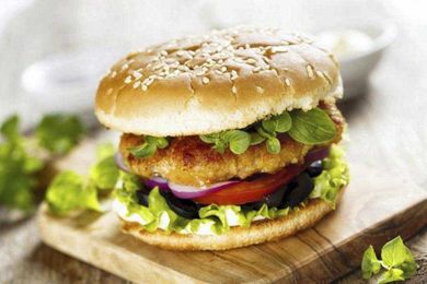 Look to Mediterranean for wines to pair with turkey burger