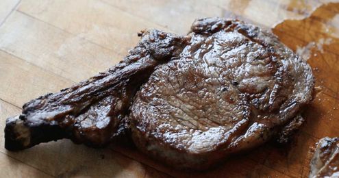 The Science Of Grilling: What Makes Steaks Juicy?