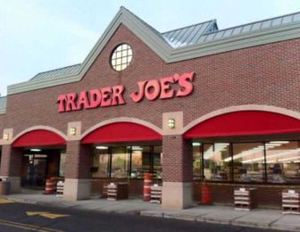 Six experiential trends reshaping grocery stores, restaurants