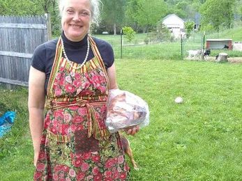 Antiques & Collectibles: It's not hard to get wrapped up in aprons