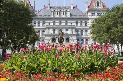 Who is taking a NY state pension? Search 200,000 names