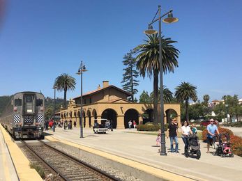Wandering Santa Barbara’s wonders more carefree when you’re car-free