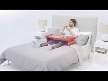 Finally! A Pizza Box That Turns Into Table For Eating In Bed