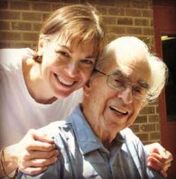 7 Steps to Manage Alzheimer's Behaviors (Without Drugs)