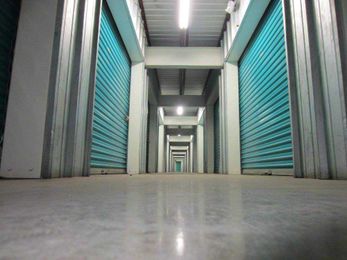 Storage West 10 x 30 Unit: The Perfect Place to Store a Vehicle