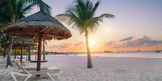 Fall (Again) for Your First Travel Love