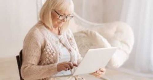 Social Security: What to do when a family member dies