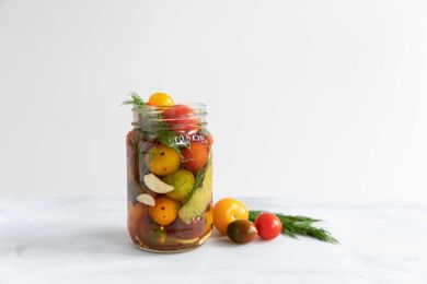 Quick Pickled Cherry Tomatoes