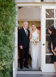 How to Host Your Wedding At Your Home