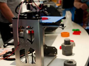 5 things you probably didn't know your local library provides