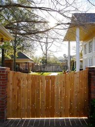 All You Need To Know About DIY Fence Projects