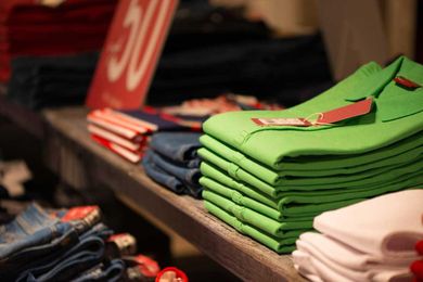 Merchandise strategies key to pleasing 'savvy shoppers' 