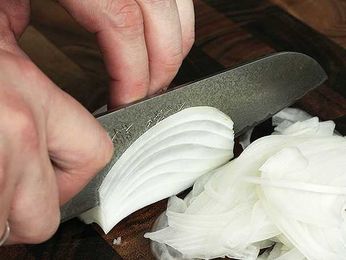 The 4 Knife Cuts Every Cook Should Know
