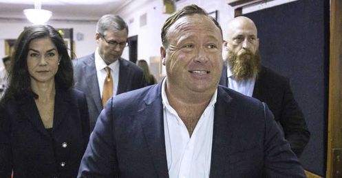 Apple, Other Tech Firms Remove Links to Infowars Content