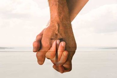 A New Study Reveals The True Meaning Of “The family That Prays Together, Stays Together.”
